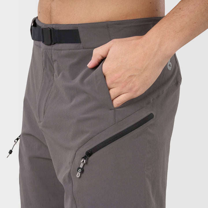 Men's Guide Short - 7.5 - Magnet - Feature