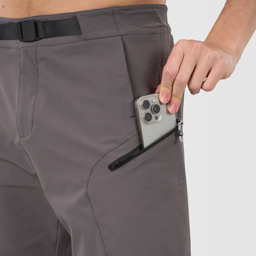 Men's Guide Short - 7.5 - Magnet - Feature
