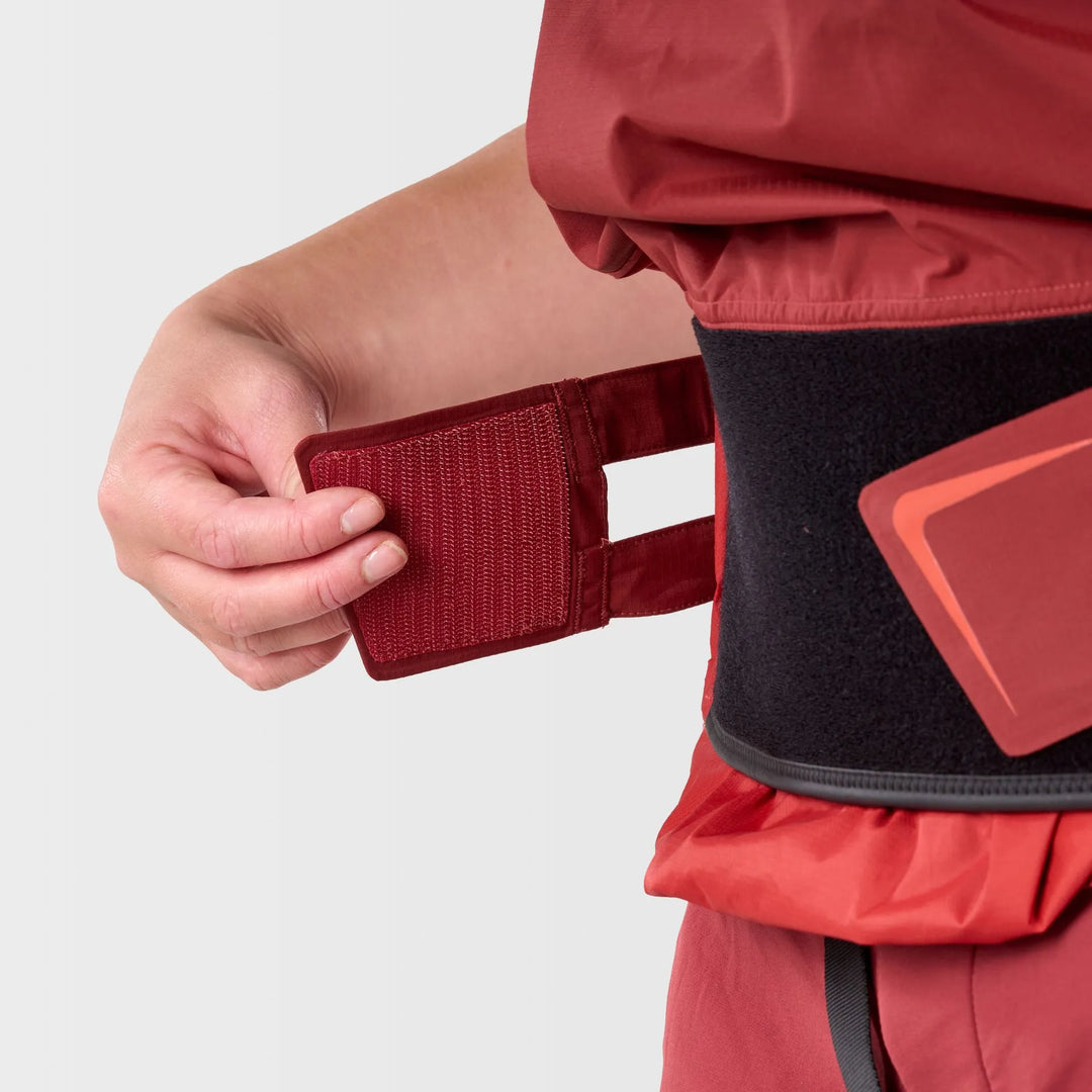 Solstice Women's Semi-Dry Top Exhaust Lite - Fired Brick - Feature