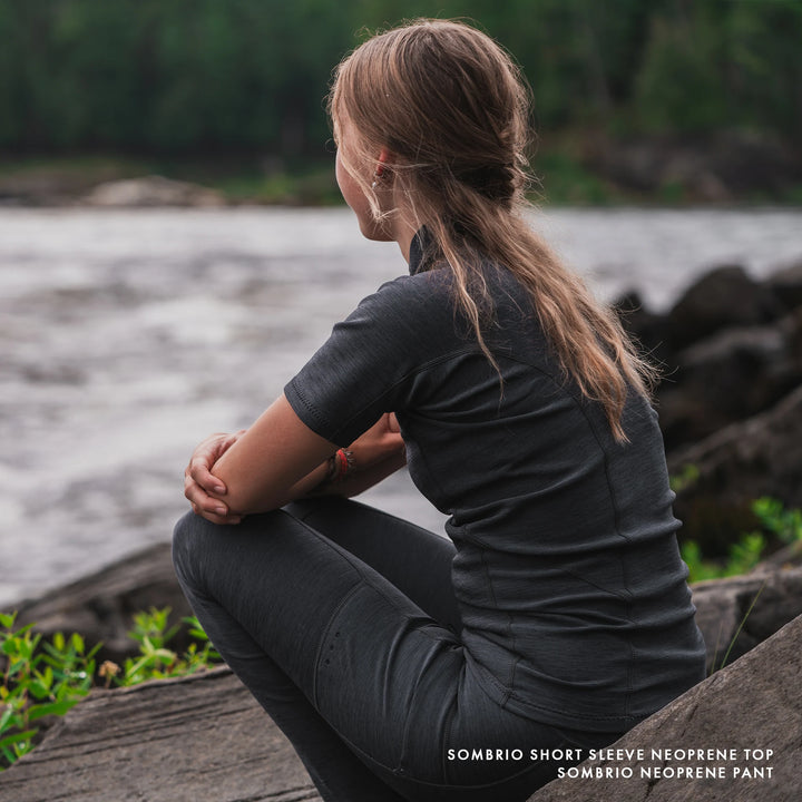 Sombrio Short Sleeve Neoprene Top — Black Heather (5)#colour_black-heather